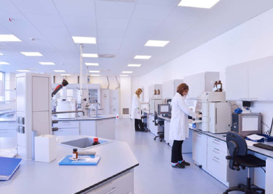 逸云天氣體檢測儀深耕醫療實驗氣體檢測，助力安全科研